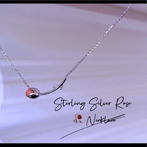 Sterling Silver Rose 🌹 Necklace